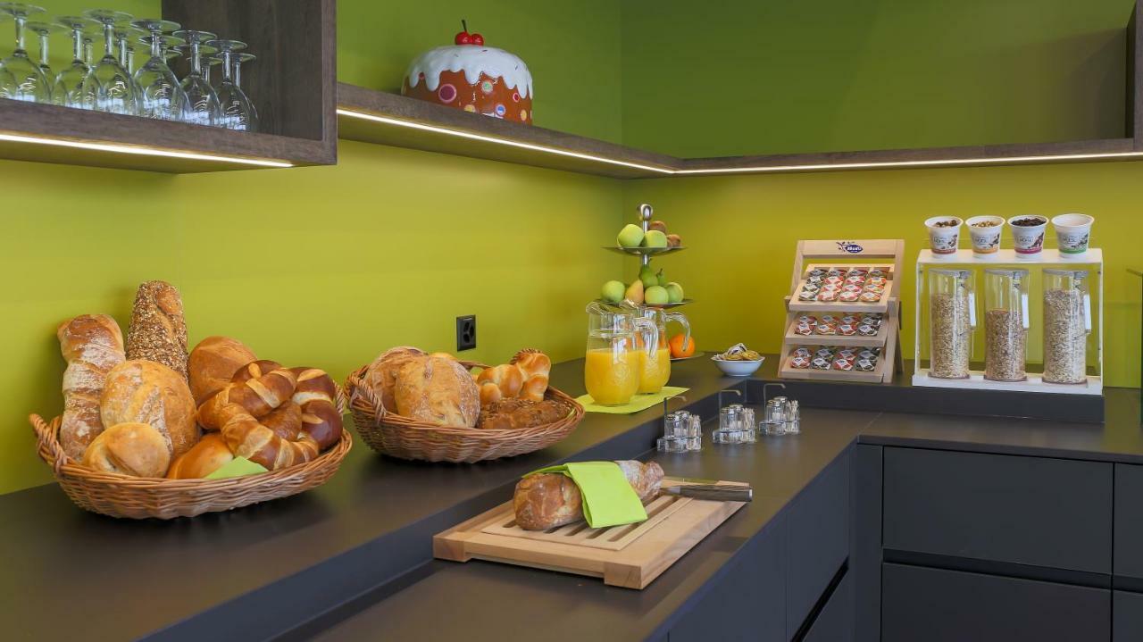 Self Check-In Hotel Von Rotz Wil Extérieur photo